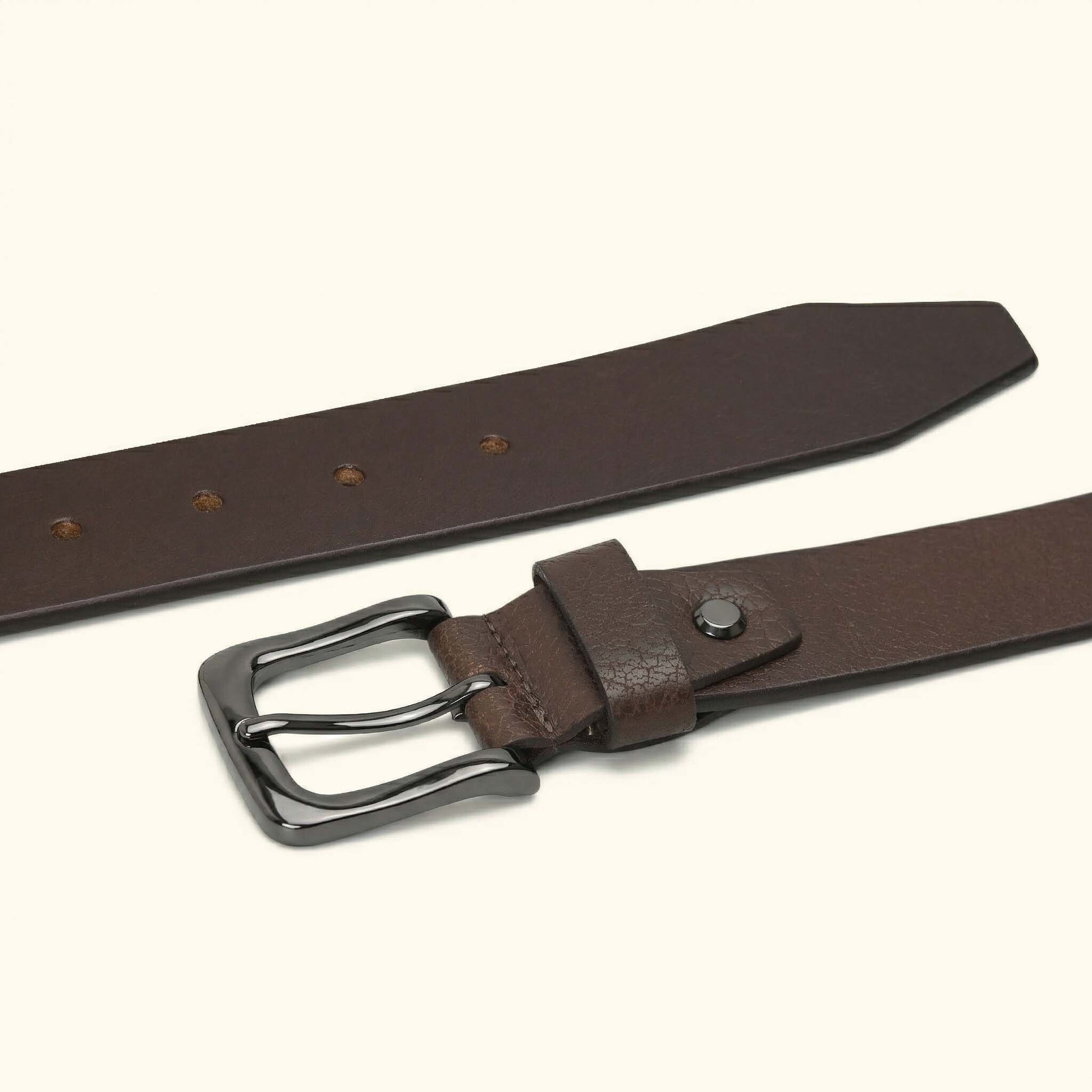 Barrett Mens Full Grain Milled Leather Belt Flat Lay Chocolate Brown