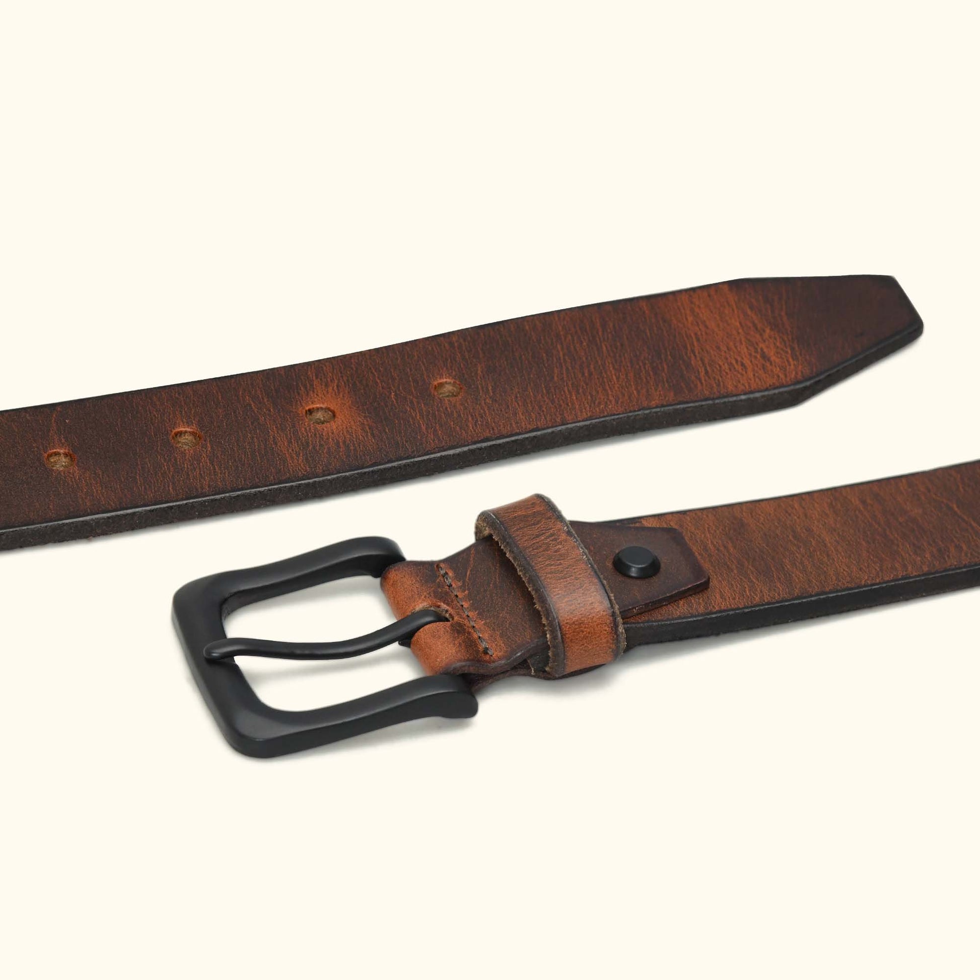 Norvik Mens Rugged Oil Tanned Distressed Finish Leather Belt Flat Lay Burnished Brown