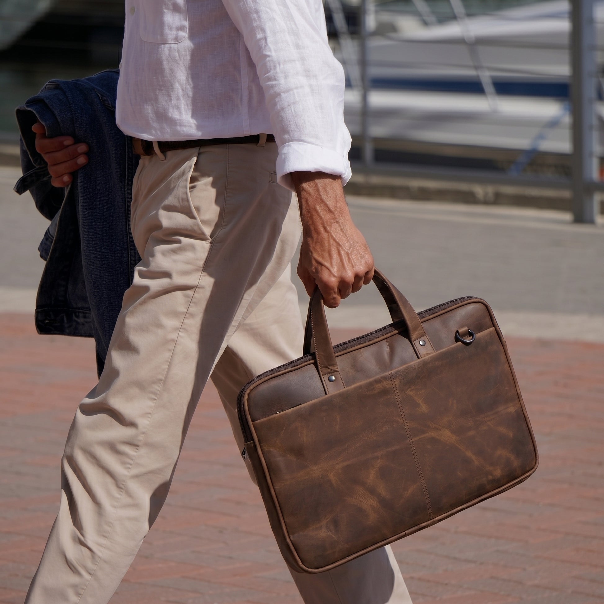 Roosevelt Vintage Leather Laptop Bag for Men Fits 15.6 Inch Model 4 Chestnut Brown
